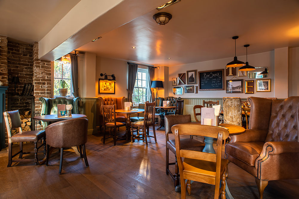 Look Inside & Outside of The Red Kite, Wakefield Vintage Inns
