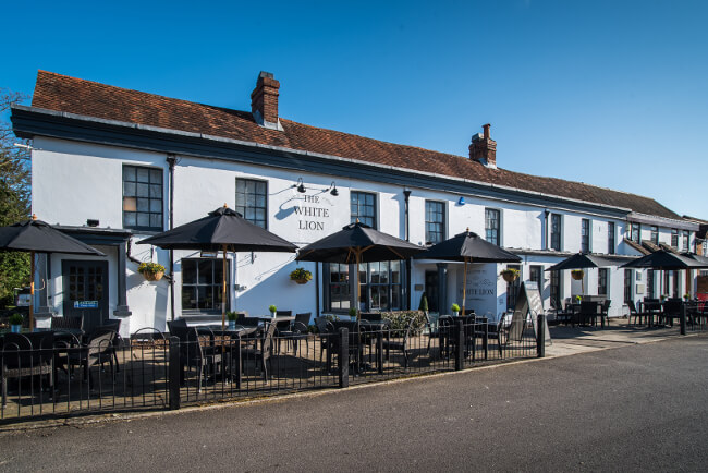 The White Lion, Yateley in Yateley